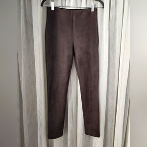 Ann Taylor Straight Faux Suede Microfiber Leggings.Size 0,EUC;Color Light Mocha